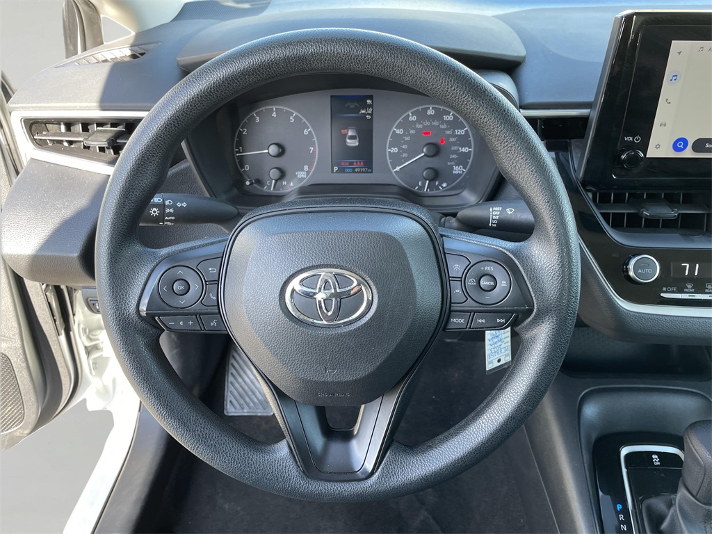 2023 Toyota Corolla LE photo 27
