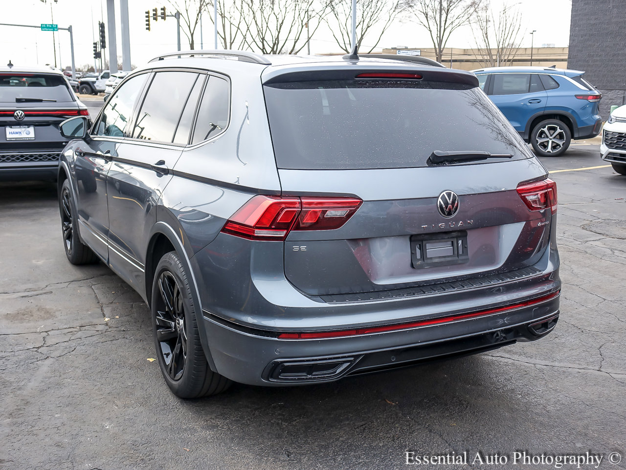 2023 VOLKSWAGEN TIGUAN - Image 2