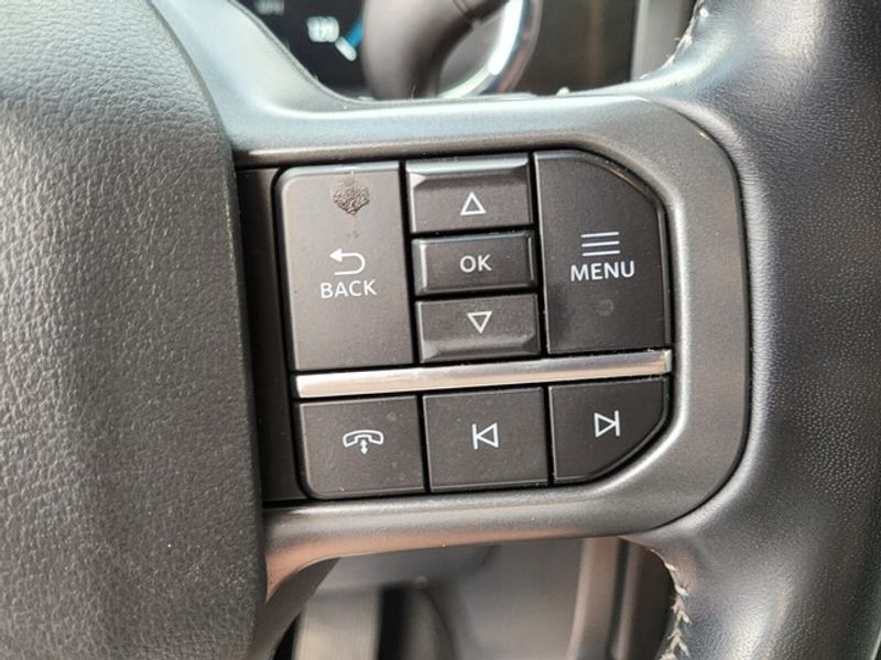 2022 Ford F-150 Lariat photo 21