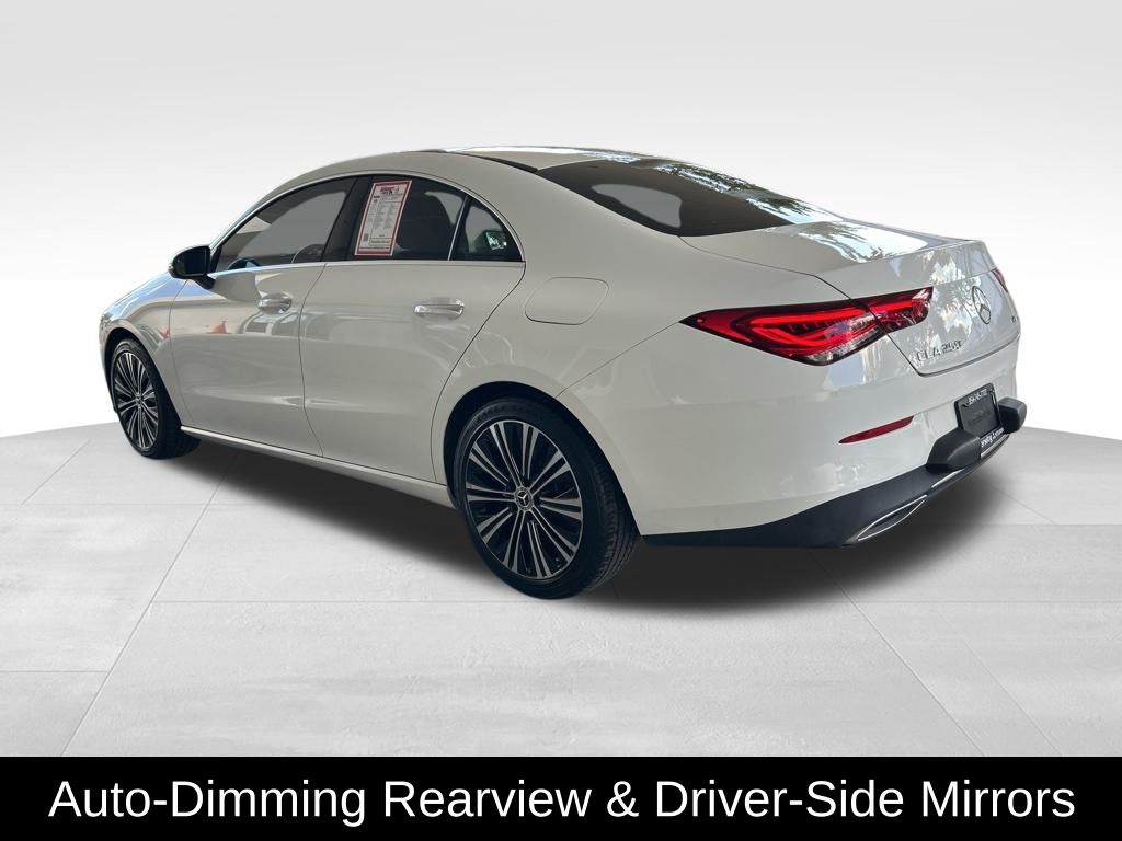 2022 Mercedes Benz CLA 250 4MATIC photo 4