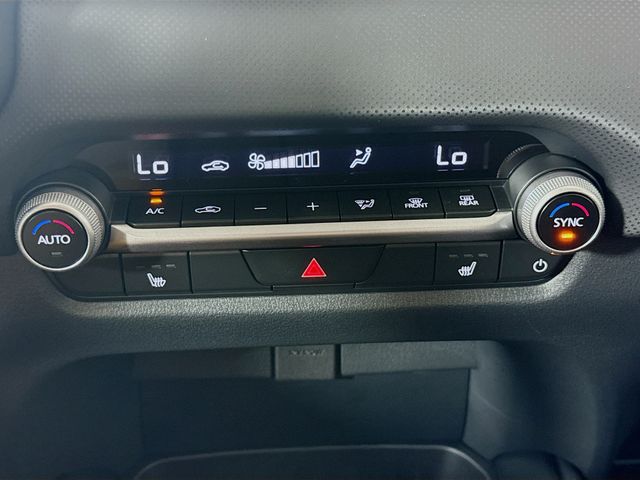 2025 Mazda CX-50 Preferred photo 14