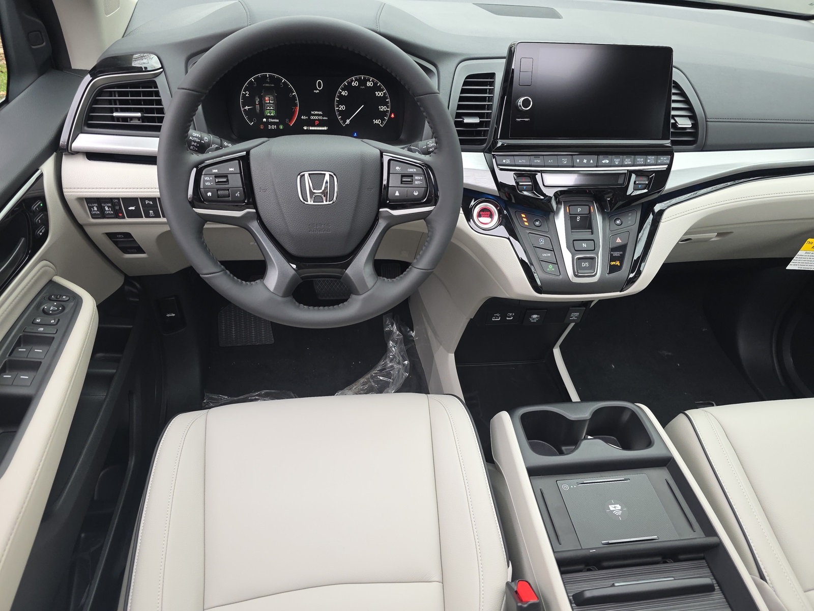 2026 Honda Odyssey Touring photo 2