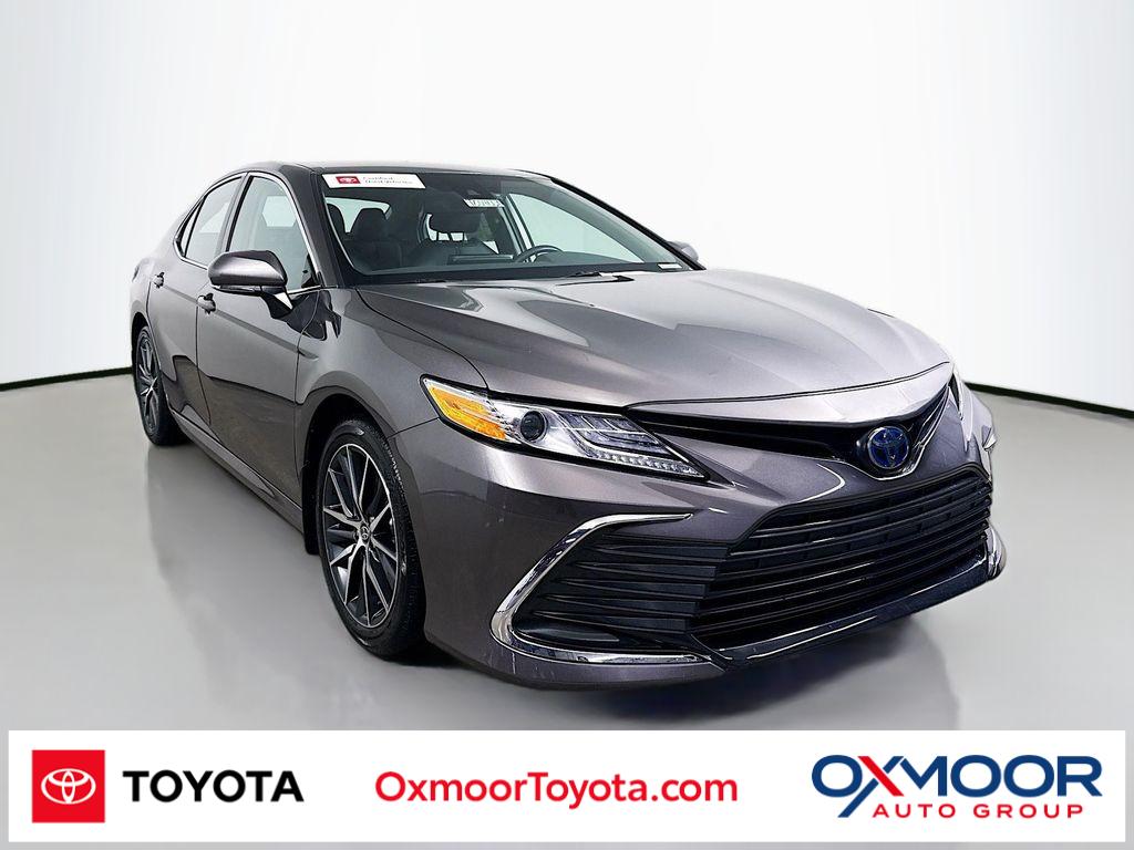 2024 Toyota Camry XLE's photo