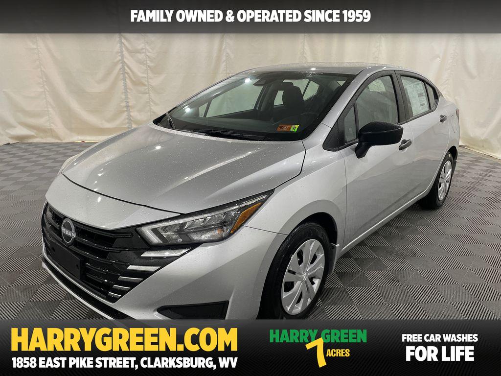 2025 Nissan Versa Sedan S's photo