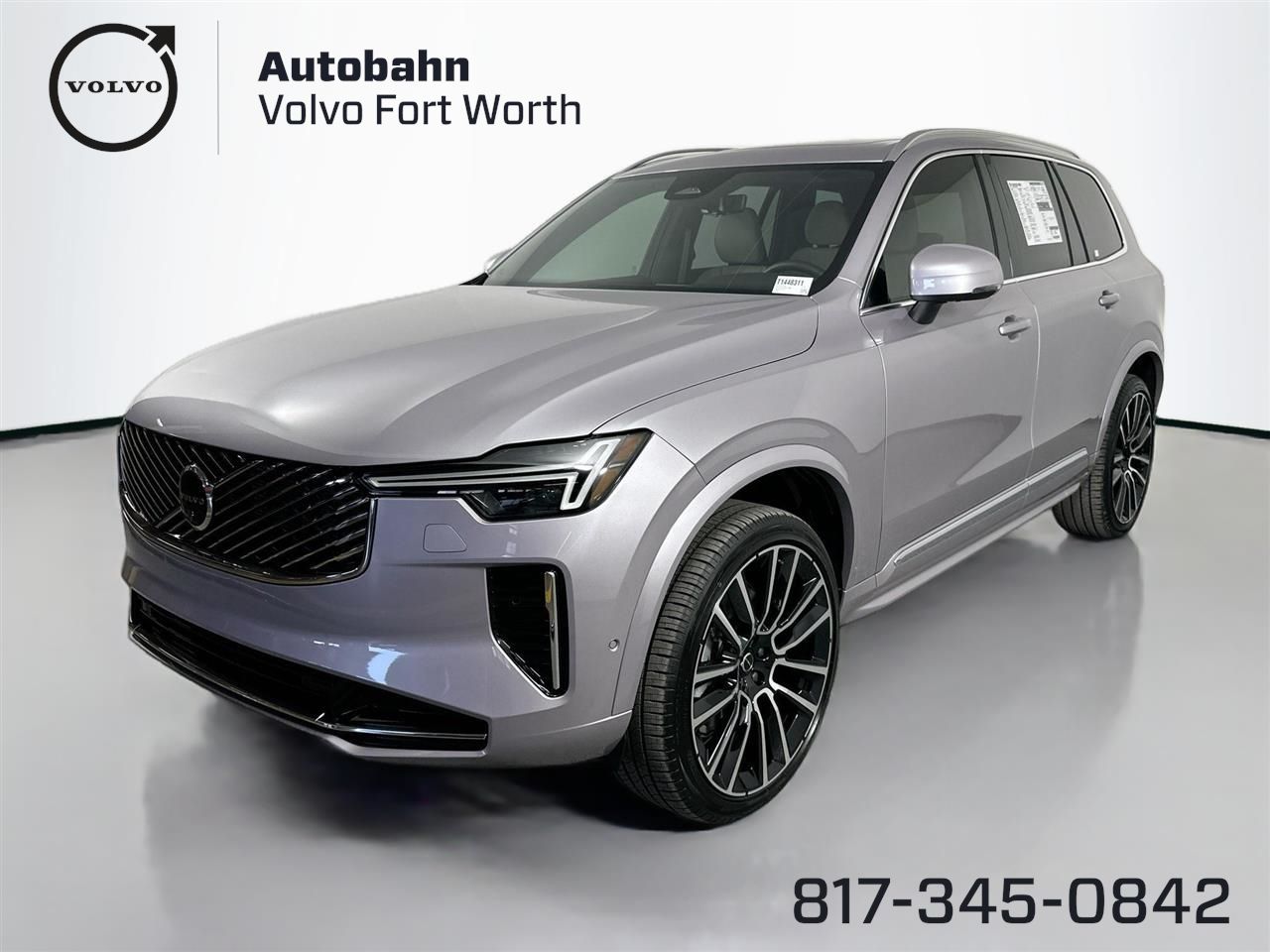 2026 Volvo XC90 Plus's photo