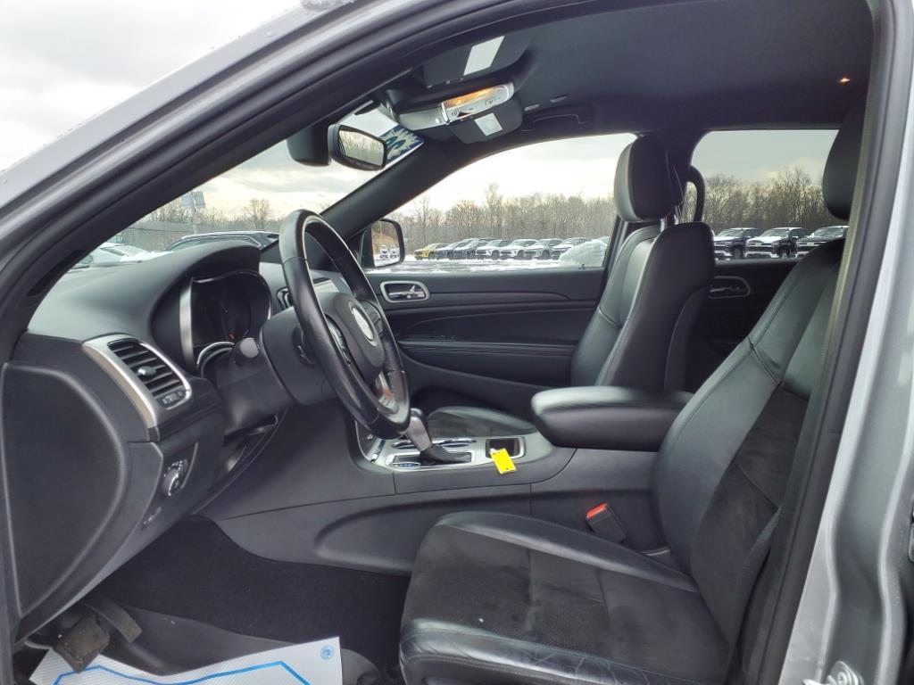 2020 Jeep Grand Cherokee Altitude photo 13