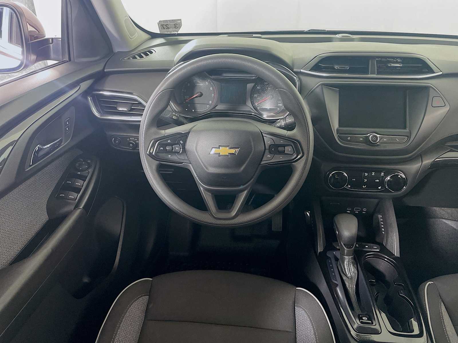 2022 Chevrolet Trailblazer LT photo 16