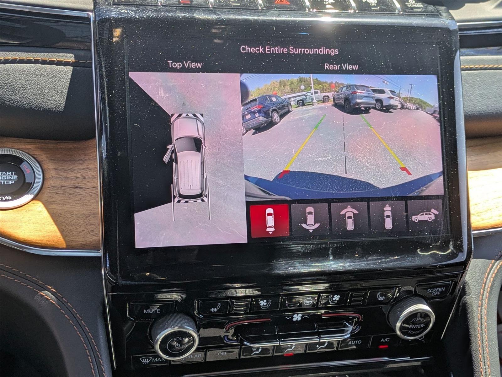 2023 Jeep Grand Cherokee L Summit Reserve photo 20