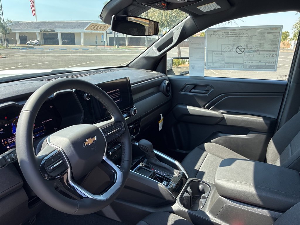 2026 Chevrolet Colorado Work Truck photo 13