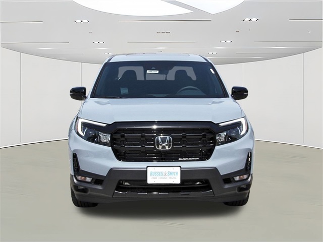 2025 Honda Ridgeline Black Edition photo 2