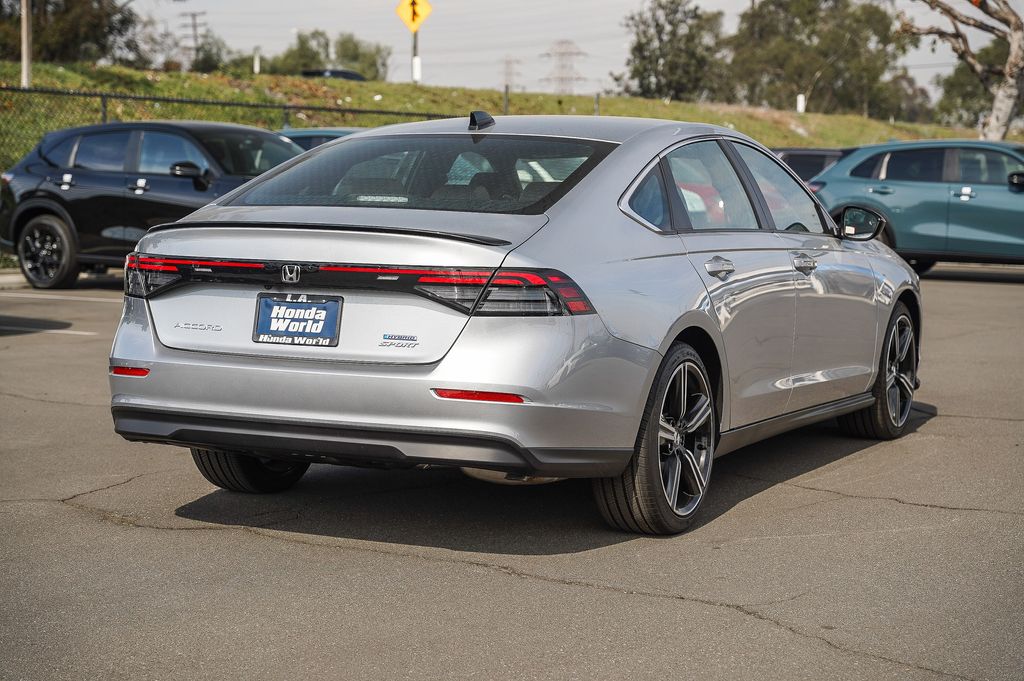 2025 Honda Accord Hybrid Sport photo 9