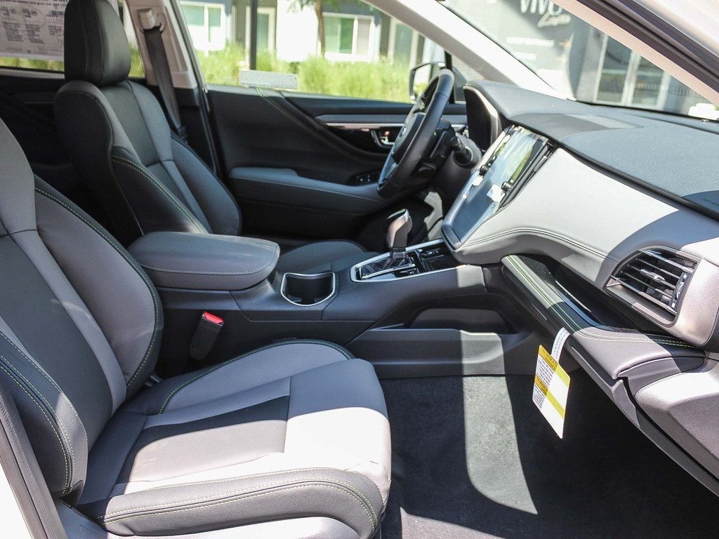 2025 Subaru Outback Onyx Edition XT photo 17
