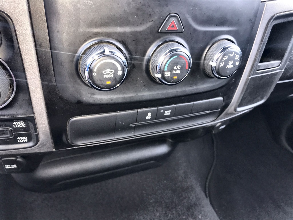 2021 Ram 1500 Classic Tradesman photo 18