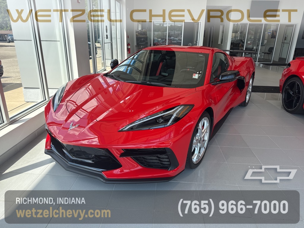 2023 Chevrolet Corvette Stingray 3LT photo 2