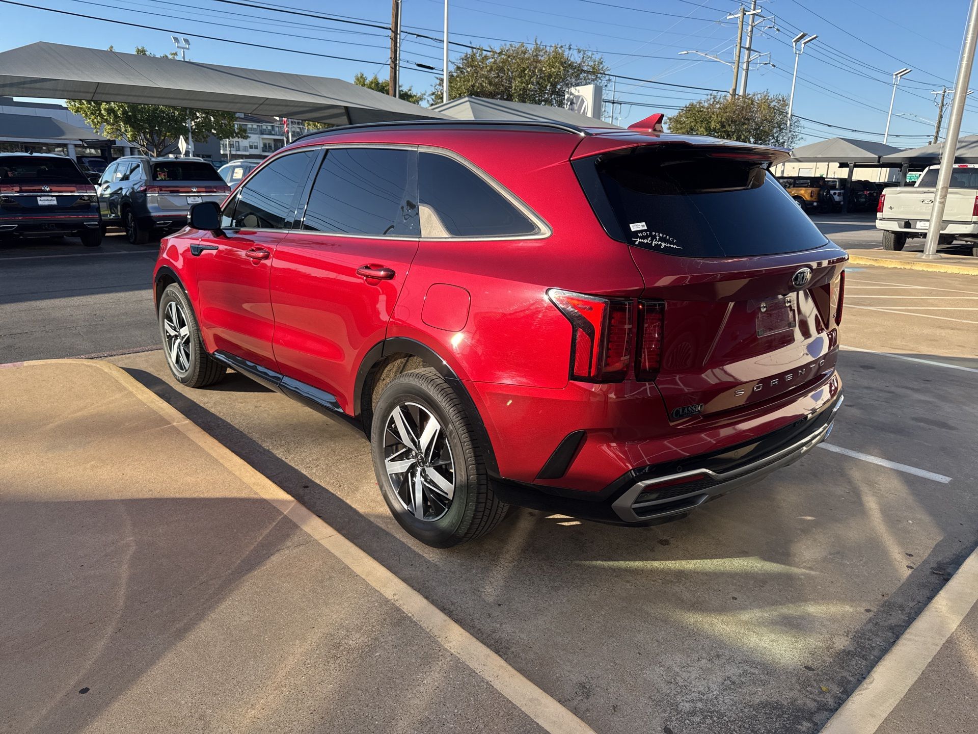 2021 Kia Sorento S photo 2