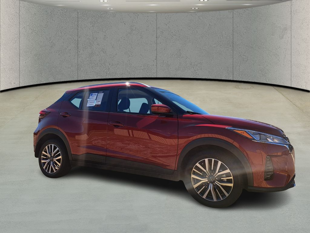 2024 Nissan Kicks SV photo 3