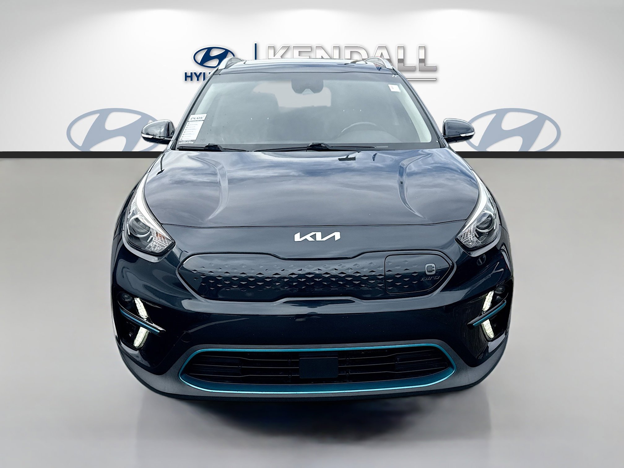 Used 2022 Kia Niro EX Premium with VIN KNDCE3LG8N5121104 for sale in Miami, FL