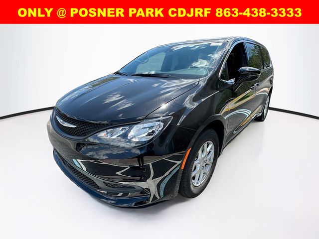 2026 Chrysler Voyager LX's photo