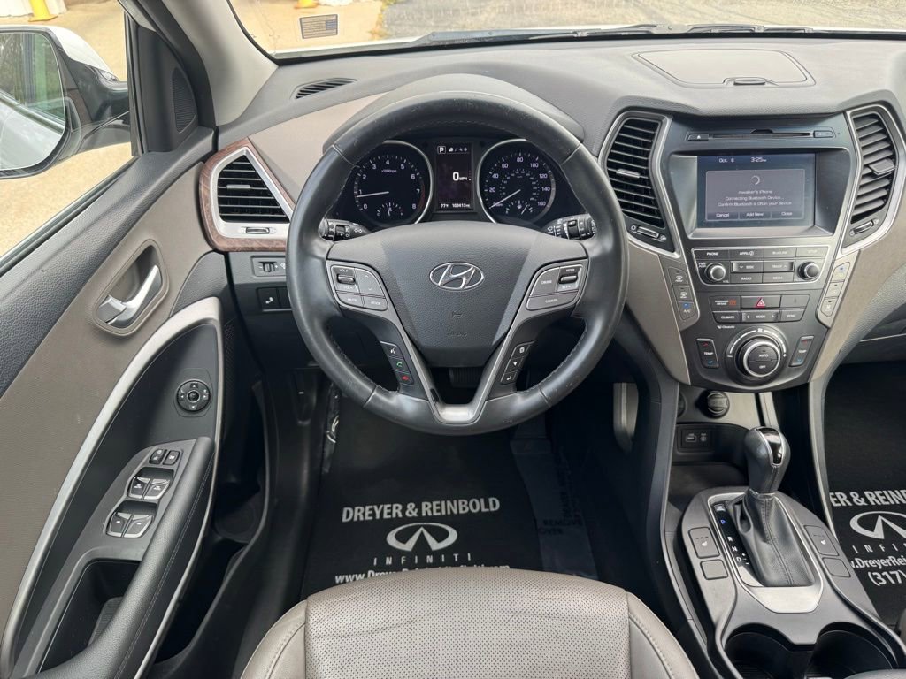 2017 Hyundai Santa Fe SE photo 15