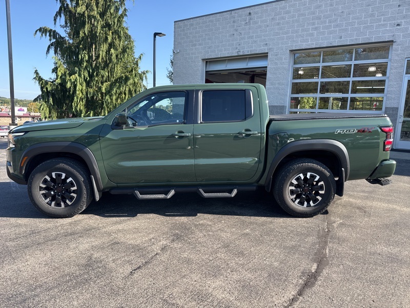 2023 Nissan Frontier PRO-4X Crew Cab photo 6