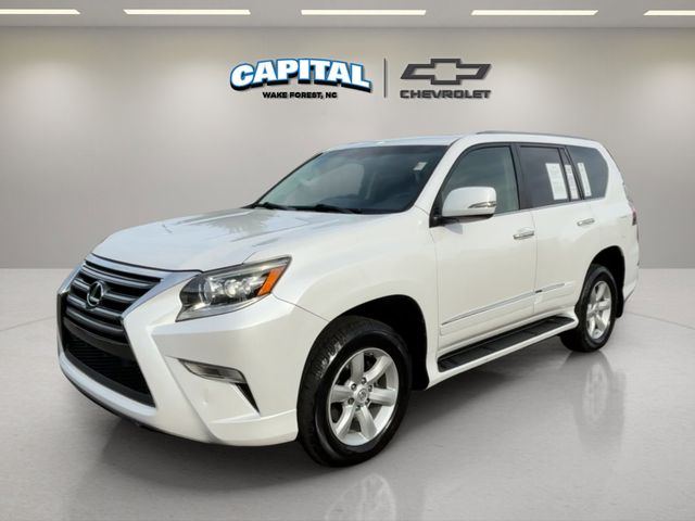 2016 Lexus GX Base's photo