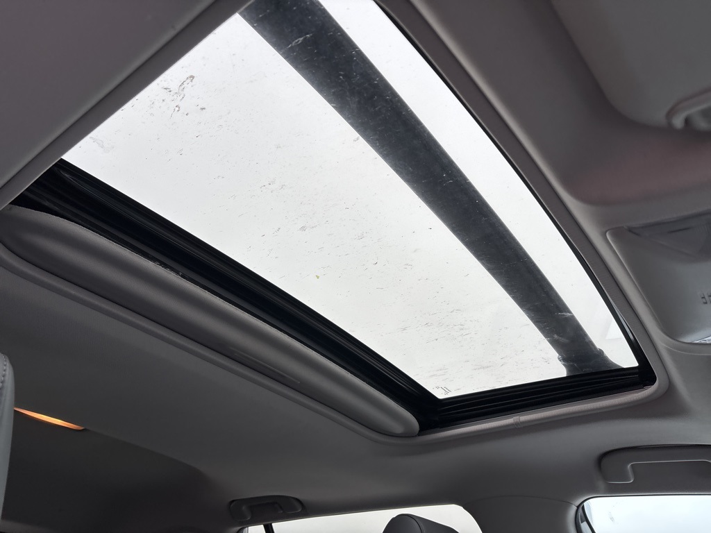 Used 2019 Toyota RAV4 XLE Premium with VIN 2T3C1RFV7KW027535 for sale in Winona, Minnesota