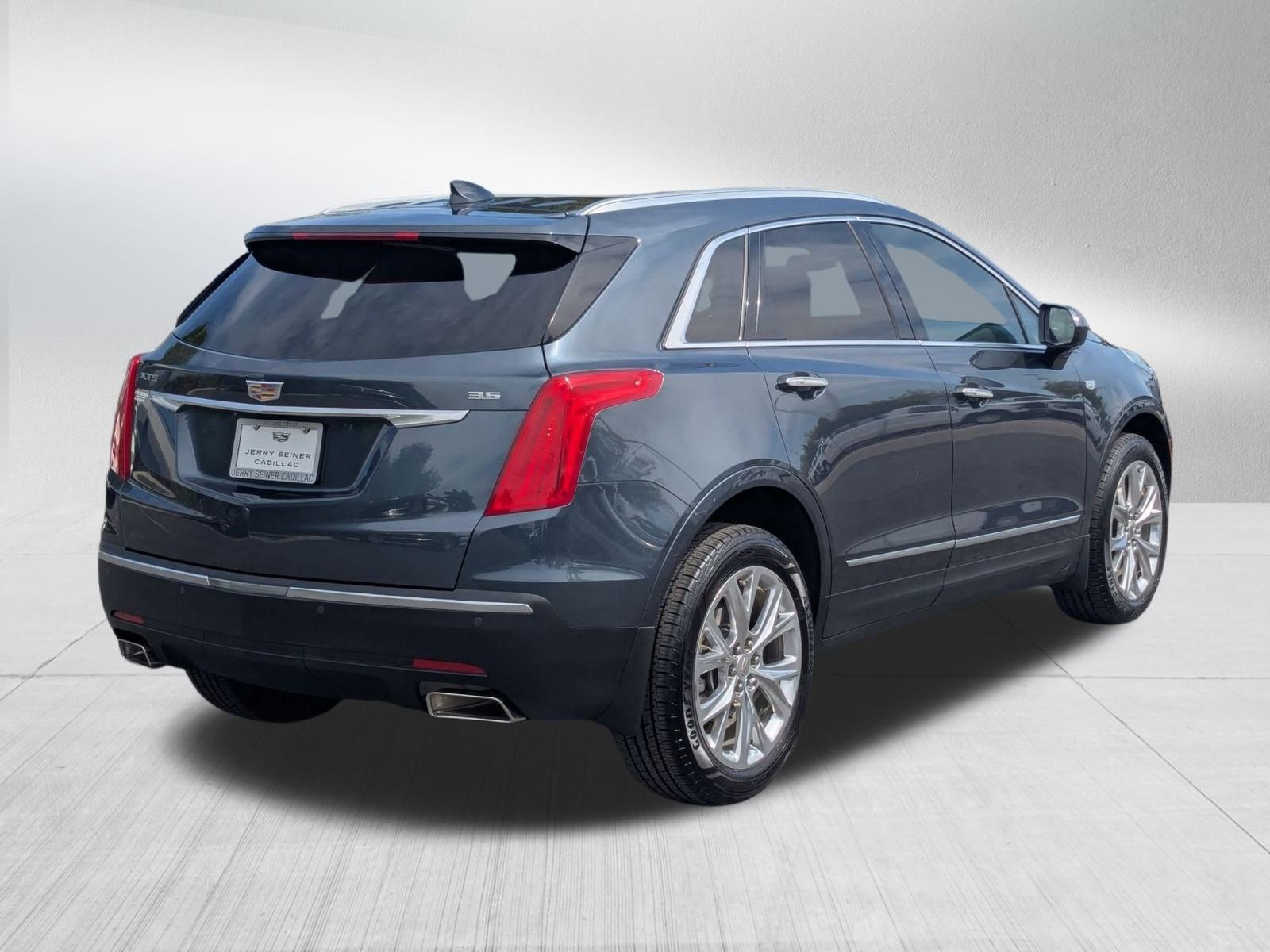 2019 Cadillac XT5 Premium Luxury photo 5