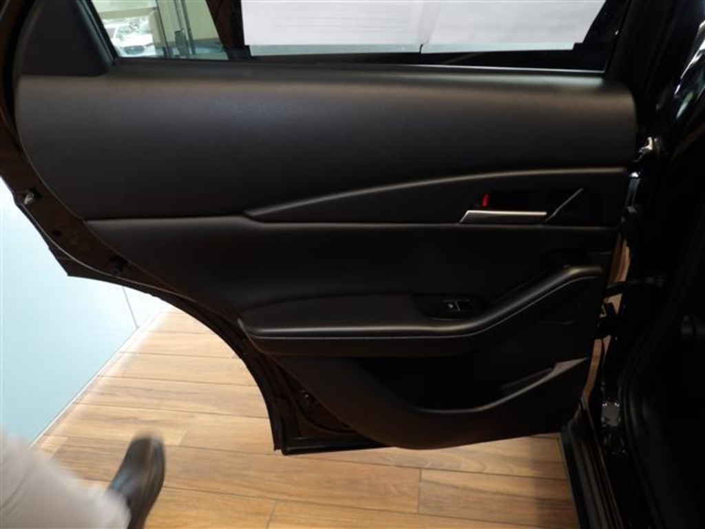 2025 Mazda CX-30 2.5 Select Sport photo 19