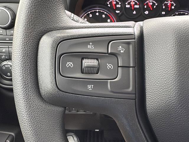 2025 Chevrolet Silverado 2500HD Custom photo 18