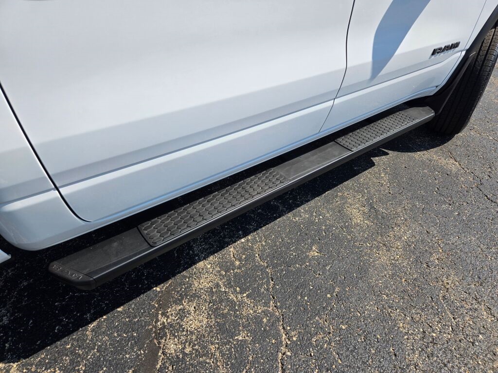 2019 Ram 1500 Rebel photo 8