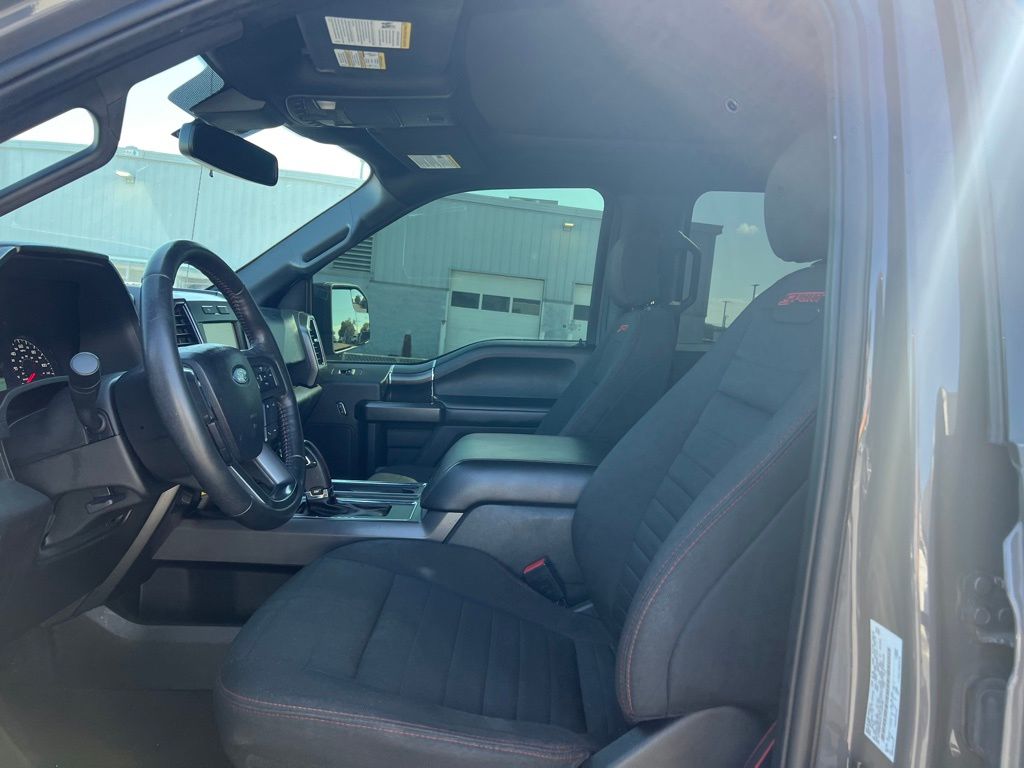2020 Ford F-150 XLT photo 11