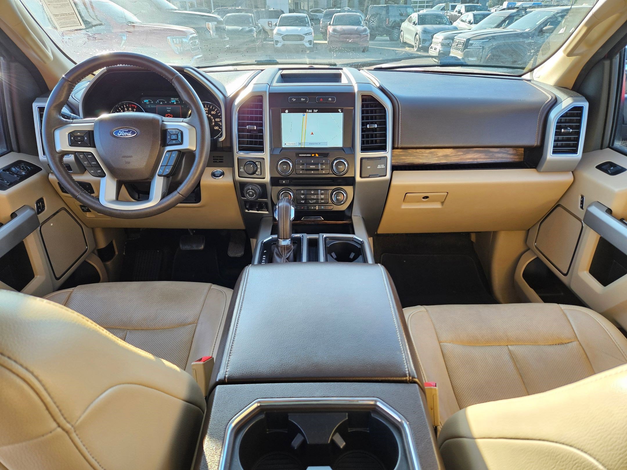 2018 Ford F-150 Lariat photo 26