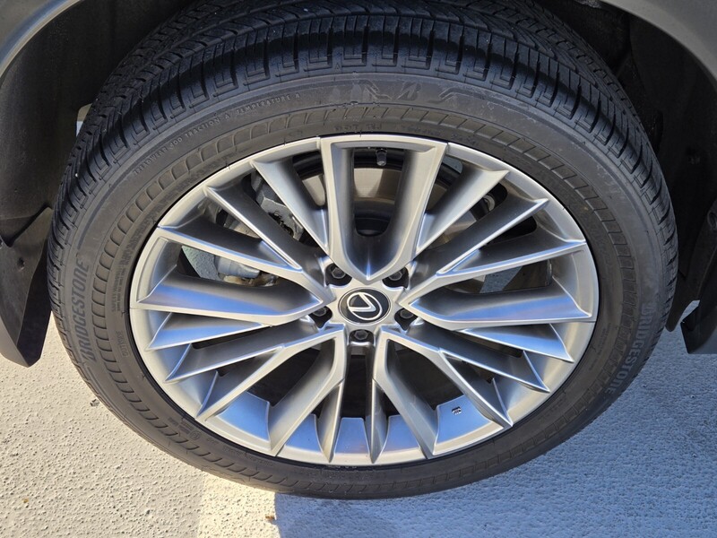 2025 Lexus NX 350 Premium photo 3