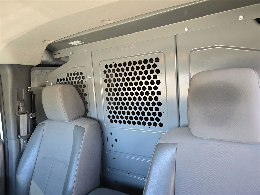 2020 Nissan NV2500 HD SV photo 19