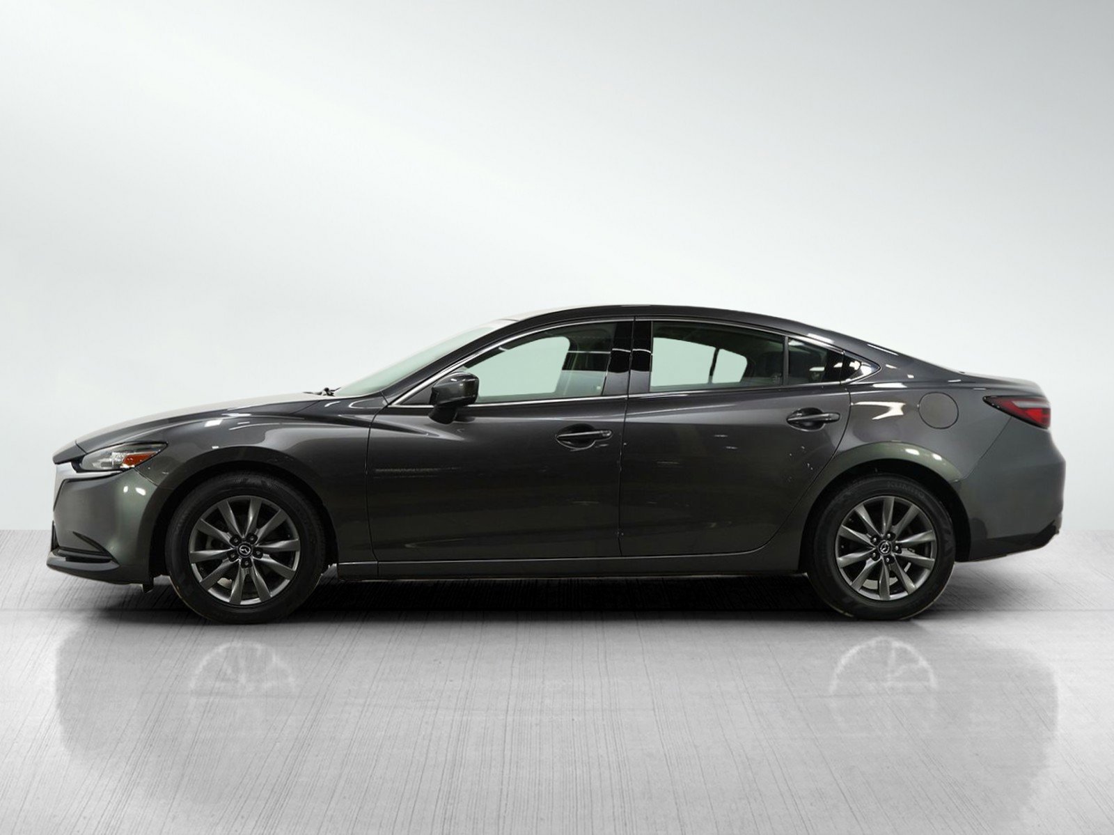 Used 2018 Mazda Mazda6 Sport with VIN JM1GL1UM8J1318999 for sale in Burnsville, Minnesota