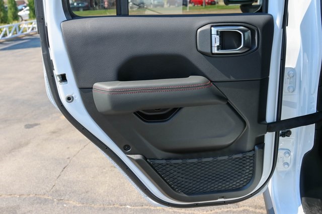 2025 Jeep Wrangler Rubicon X photo 10