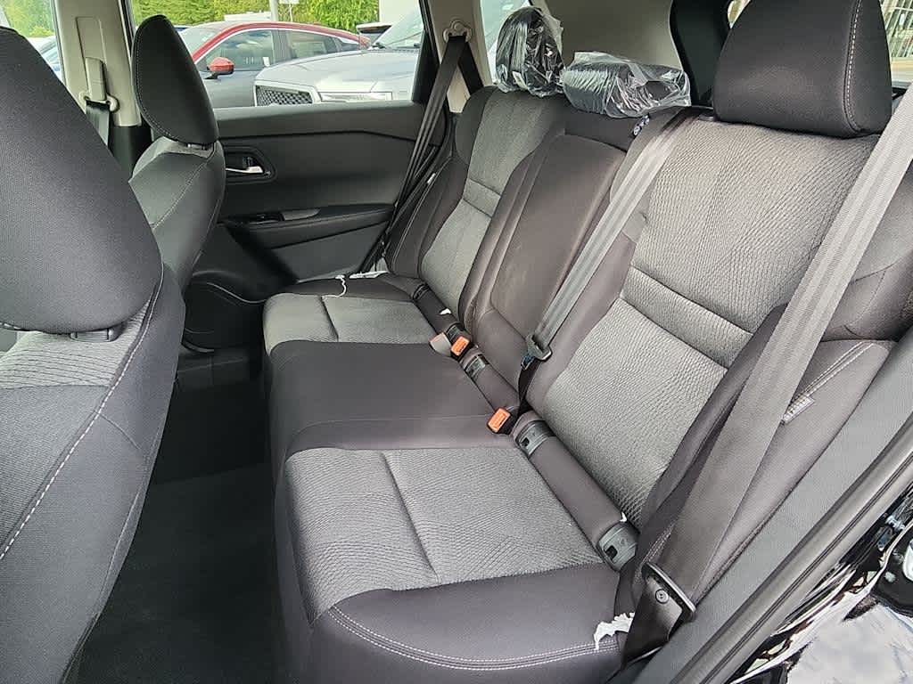 2026 Nissan Rogue SV photo 6