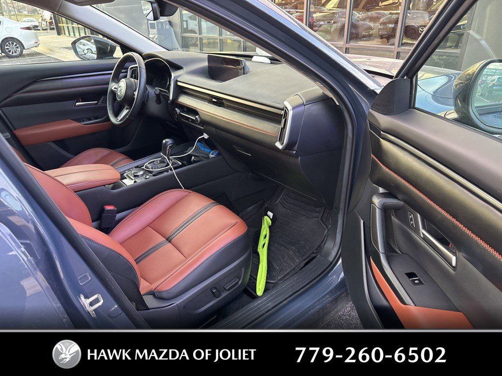 2024 MAZDA CX-50 - Image 10