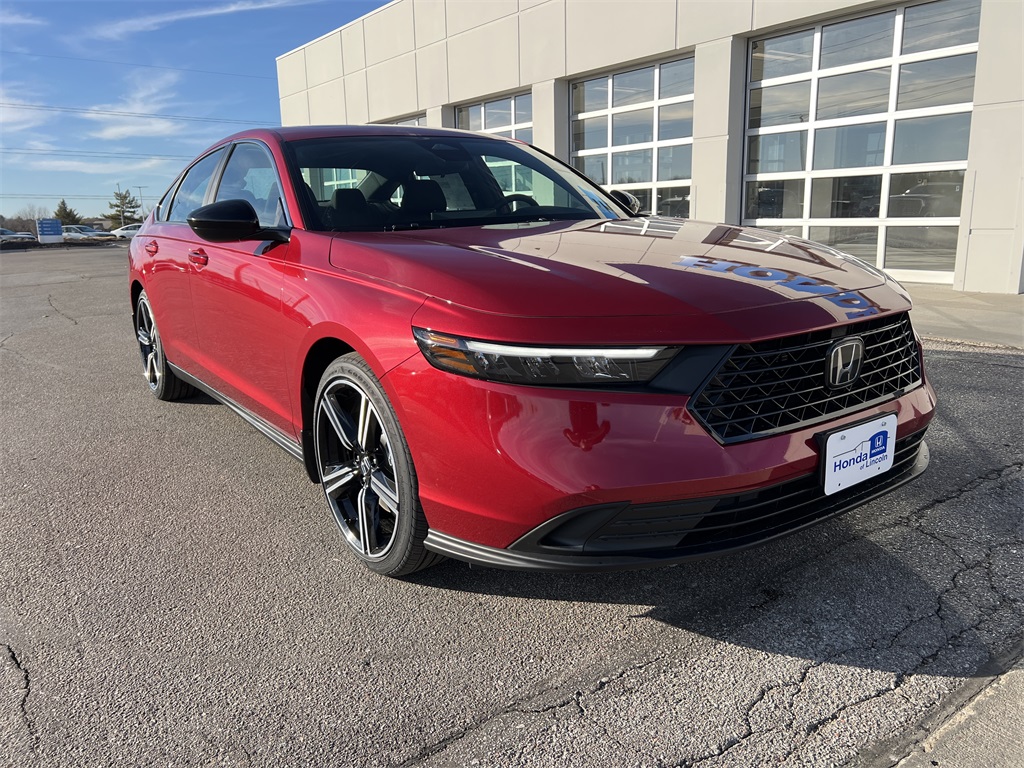 2025 Honda Accord Hybrid Sport photo 2