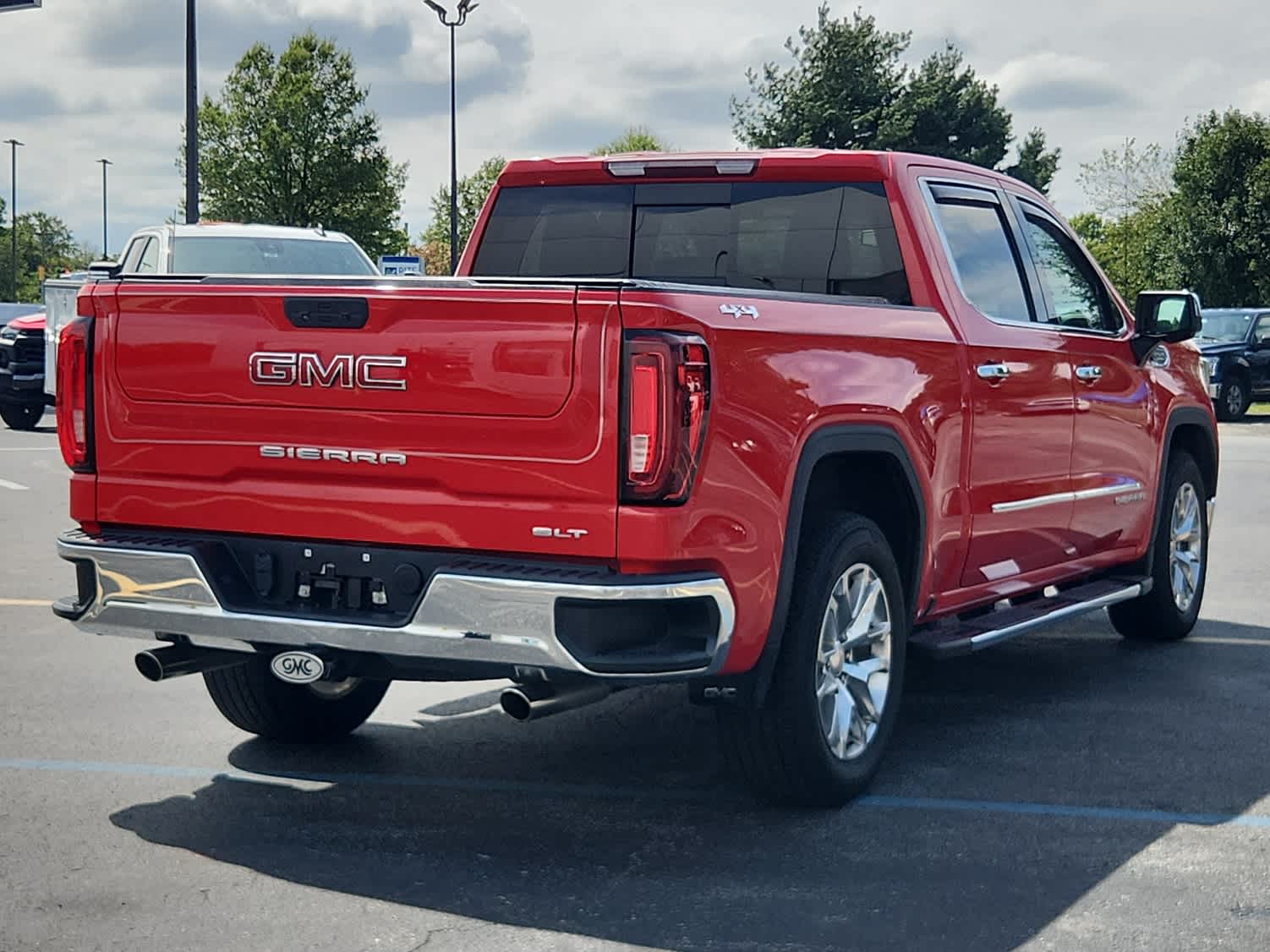 2021 Gmc Sierra 1500 SLT photo 3