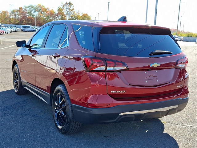 2023 Chevrolet Equinox LT photo 3