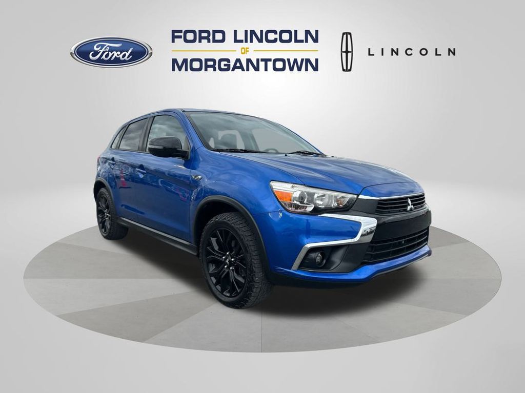 2017 Mitsubishi Outlander Sport ES photo 2