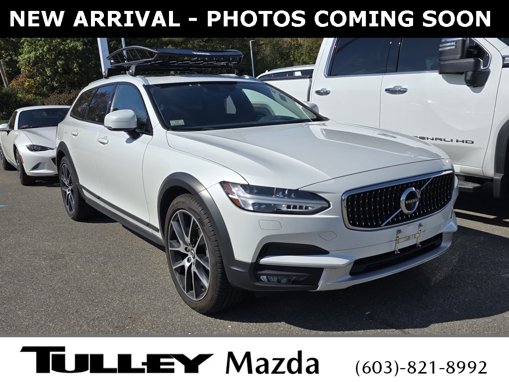2020 Volvo V90 Cross Country