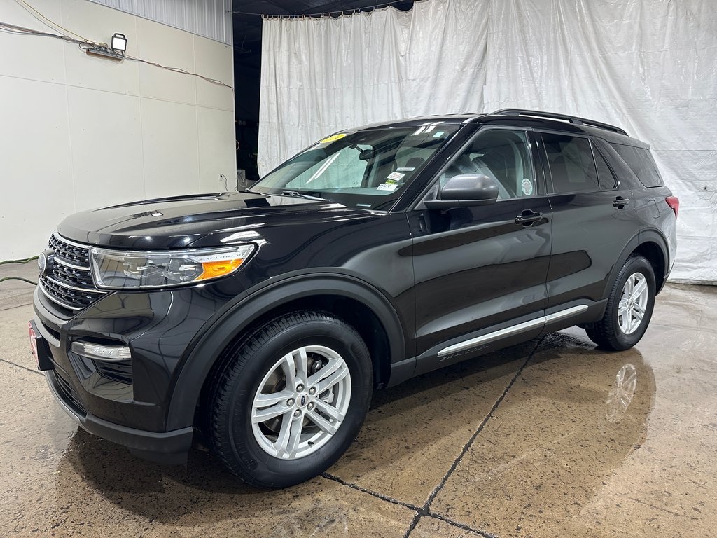 2024 Ford Explorer XLT photo 8