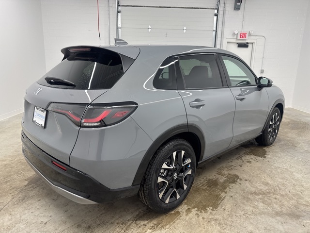 2026 Honda HR-V EX-L photo 3