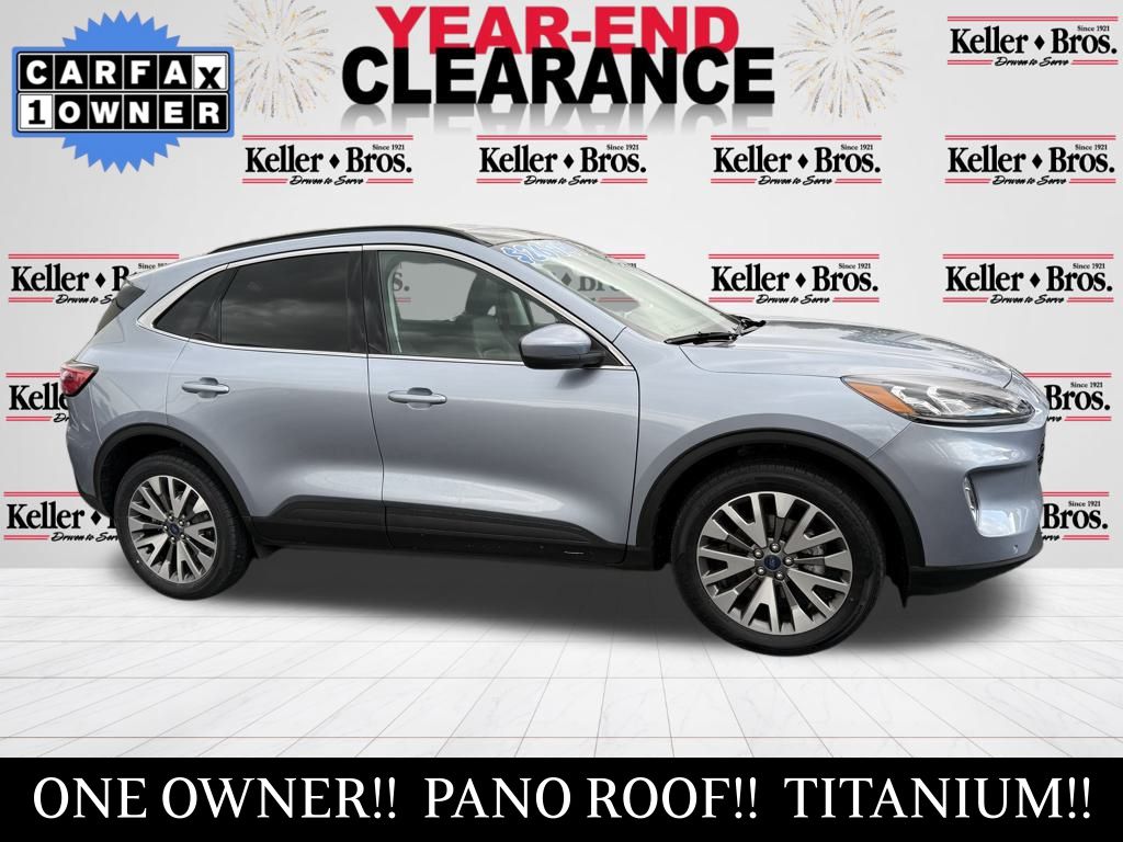 2022 Ford Escape Titanium