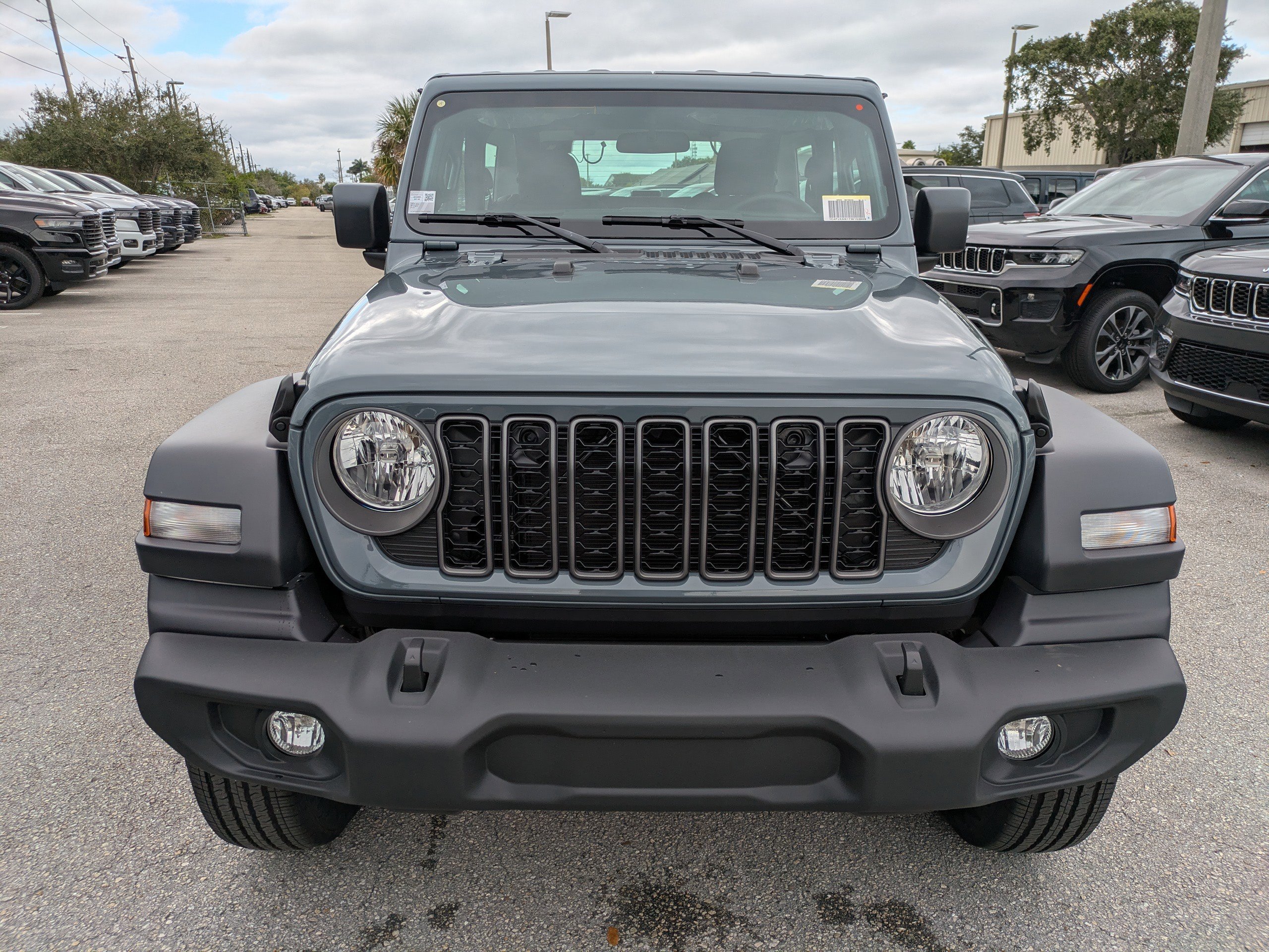 2026 Jeep Wrangler Sport photo 3