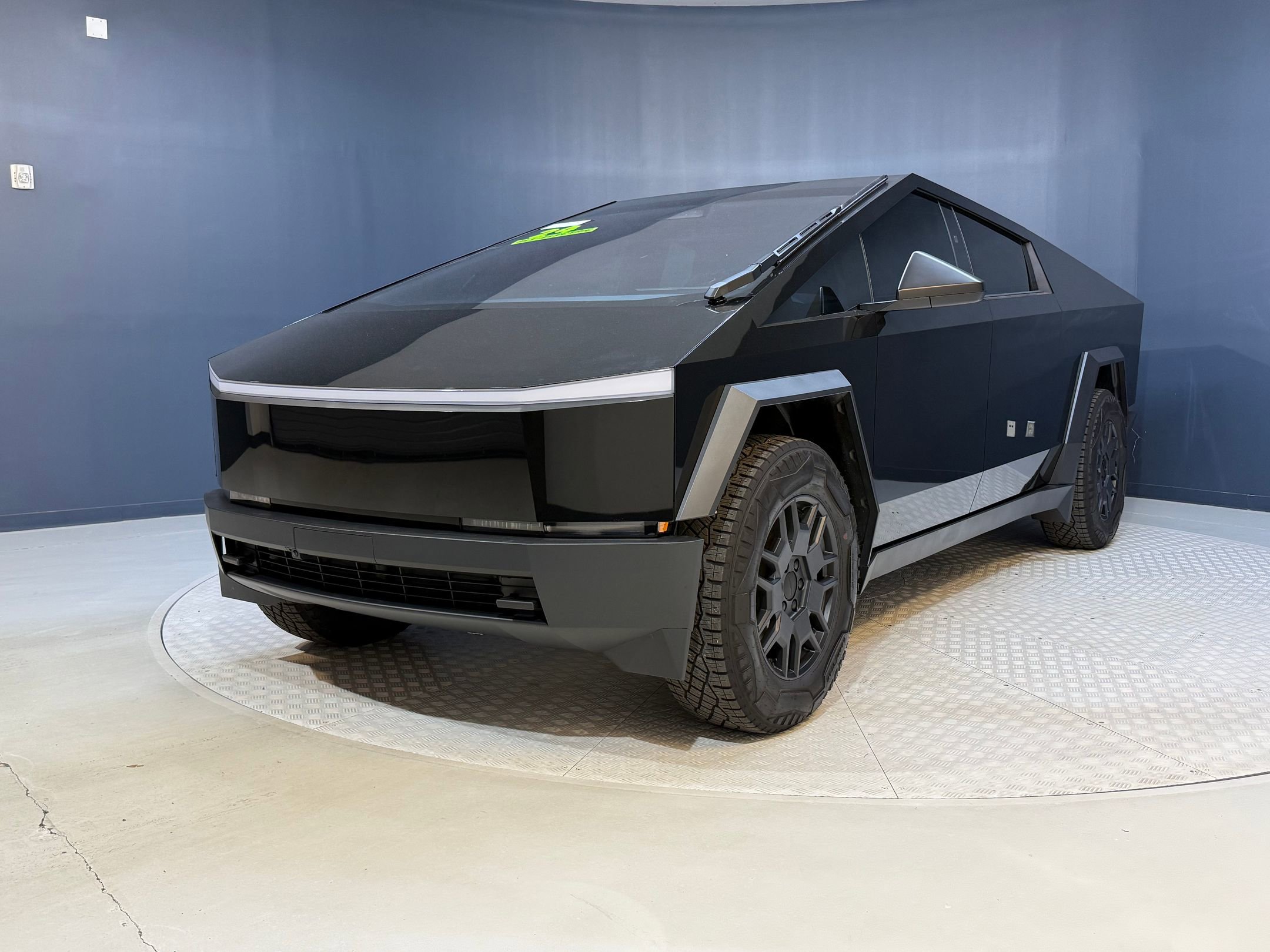 Used 2024 Tesla Cybertruck Base with VIN 7G2CEHED7RA026189 for sale in Northfield, Minnesota