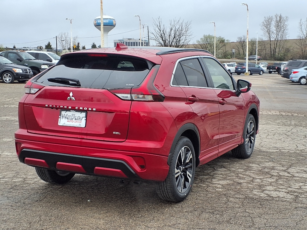 2025 Mitsubishi Eclipse Cross SEL photo 3