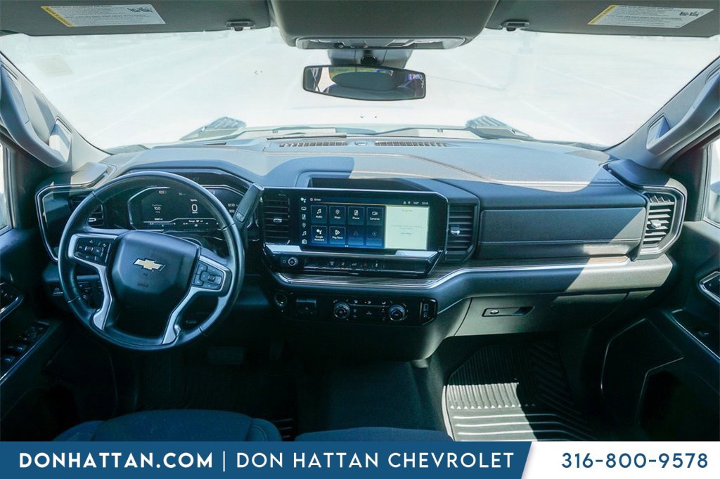 2024 Chevrolet Silverado 3500HD LT photo 4